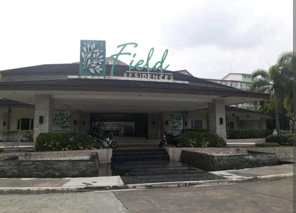 Cherolds Place Lovely 1 Bedroom Condo With Balcony Manila Eksteriør billede